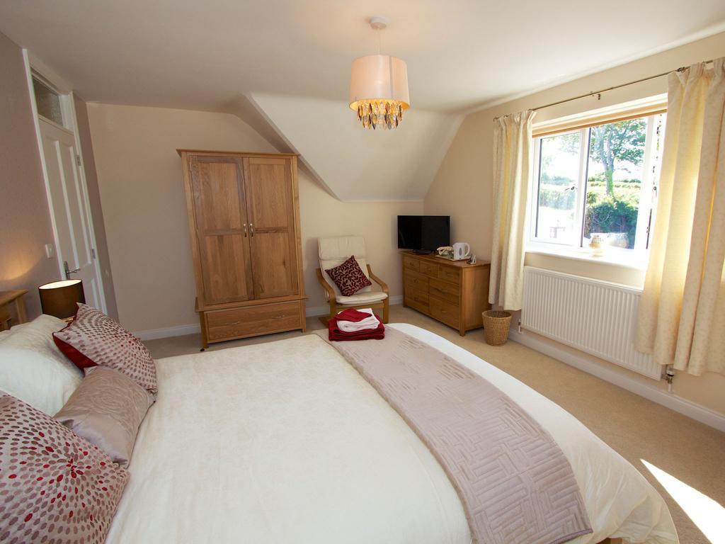 Henbere Farm B&B Tiverton  Room photo